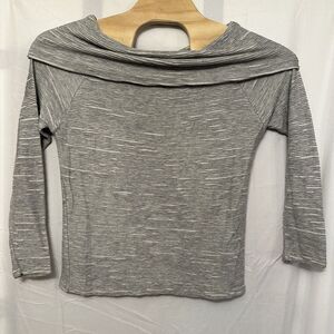 Anthropologie Dolan Left Coast Medium‎ Gray Striped Off-Shoulder Top Long Sleeve